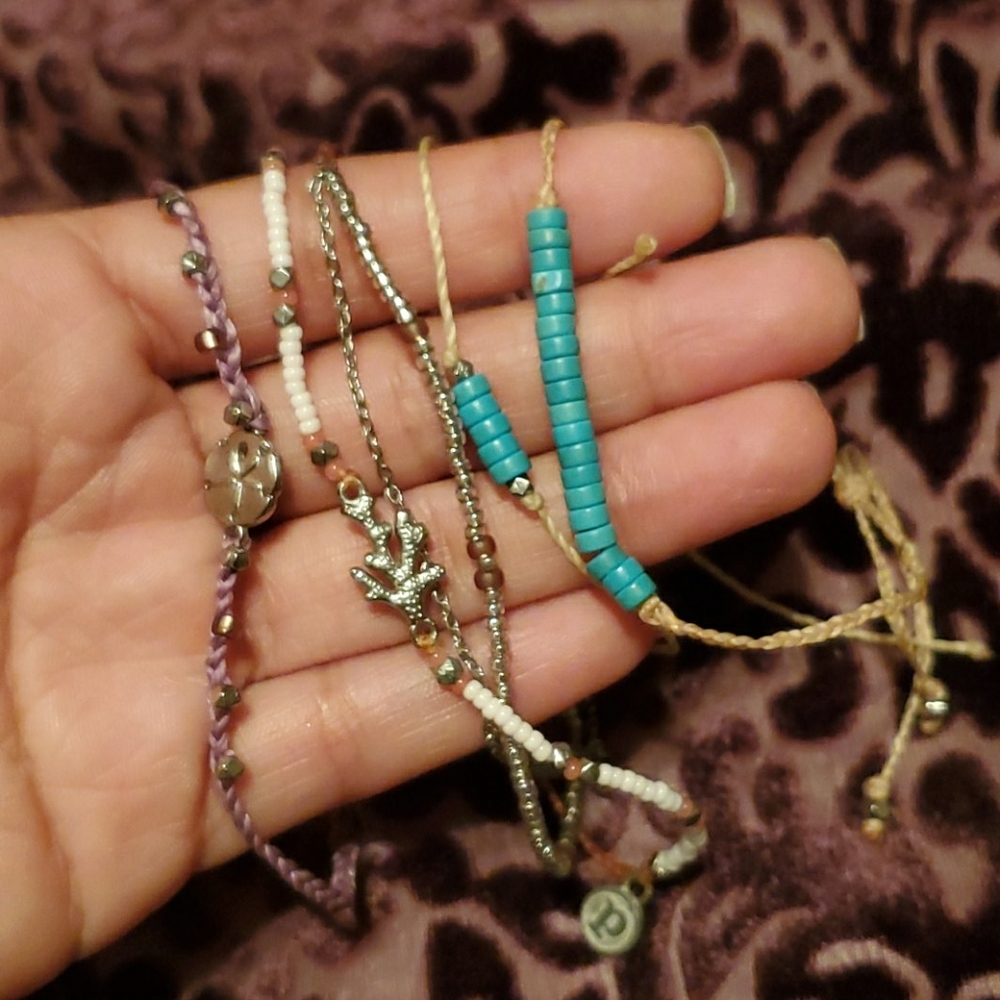 Set of 5 Pura Vida bracelets 🌊